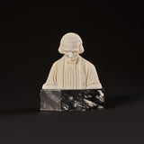 Buste dévotionnel de Saint Jean Vianney sur socle en marbre signé par Dello, Sbarba & Figli