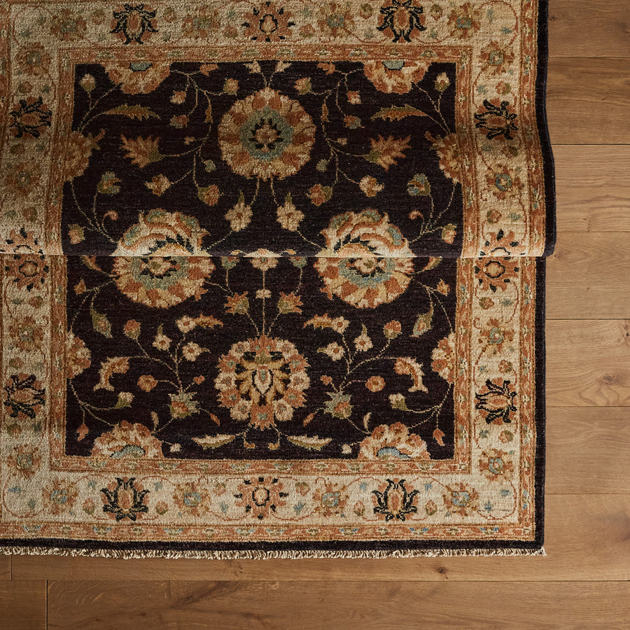 Adrianna Rug (4'0" x 6'0")