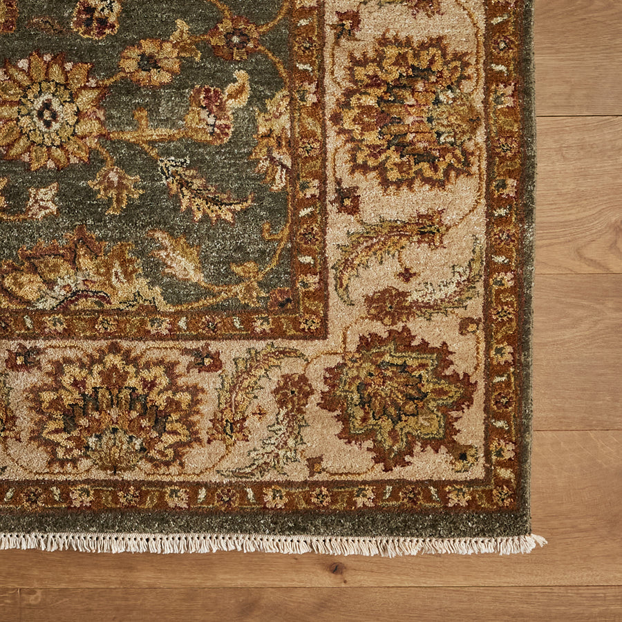 Azalea Rug (5'7" x 9'0")