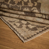 Amos Rug (4'9" x 8'5")