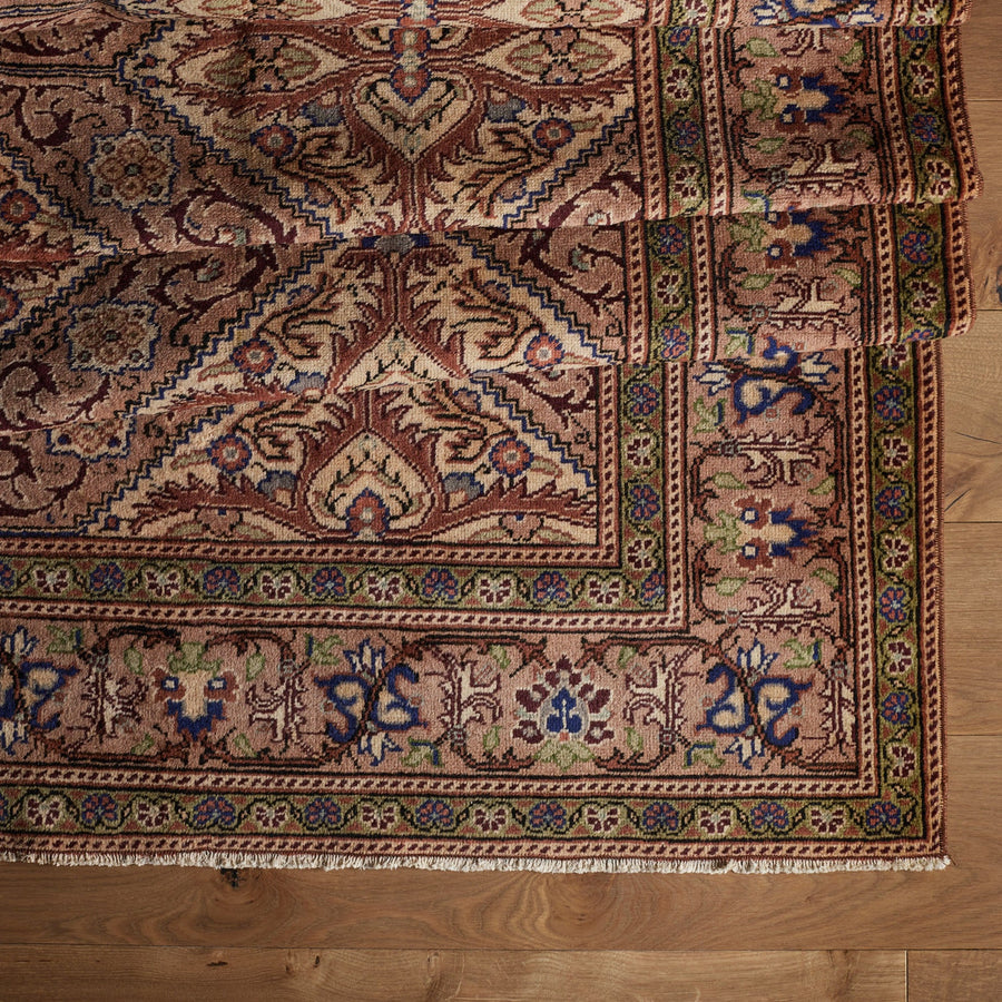 Chaplin Rug (6'6" x 9'7")