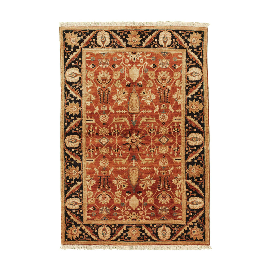 Axel Rug (4'2" x 6'0")