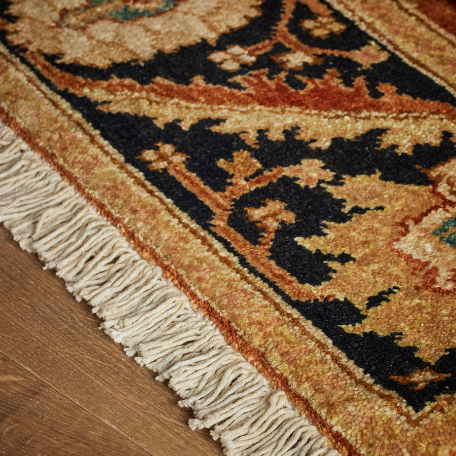 Axel Rug (4'2" x 6'0")