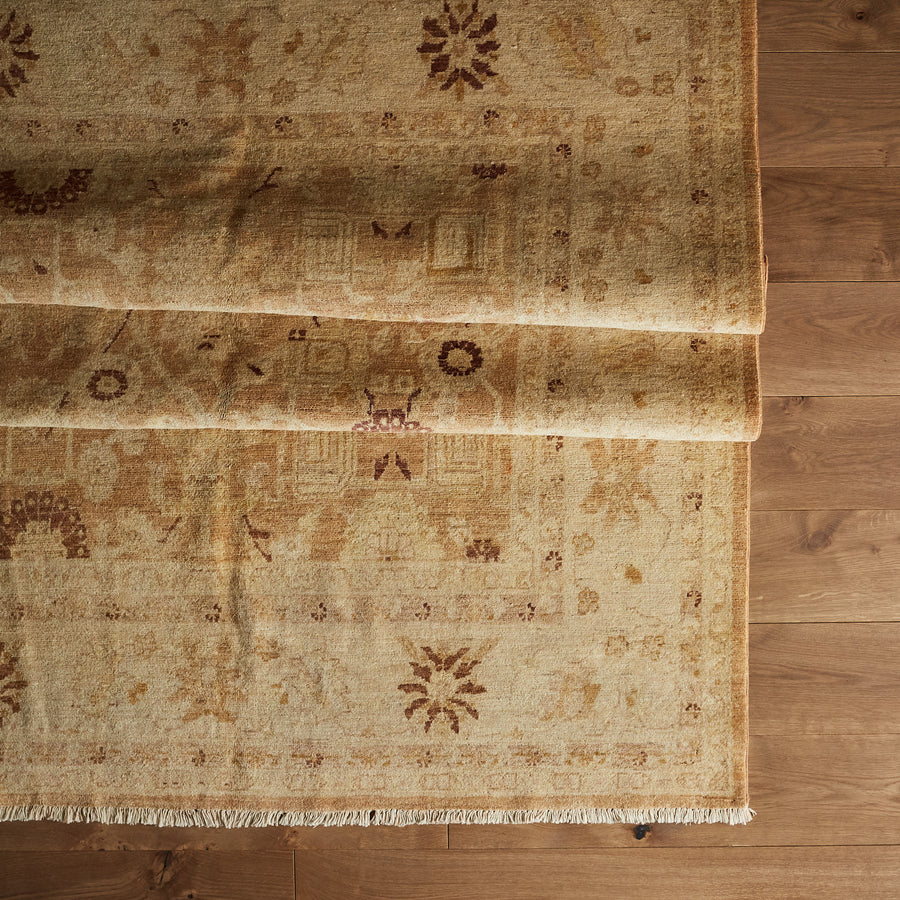 Gustav Rug (5'10" x 8'10")