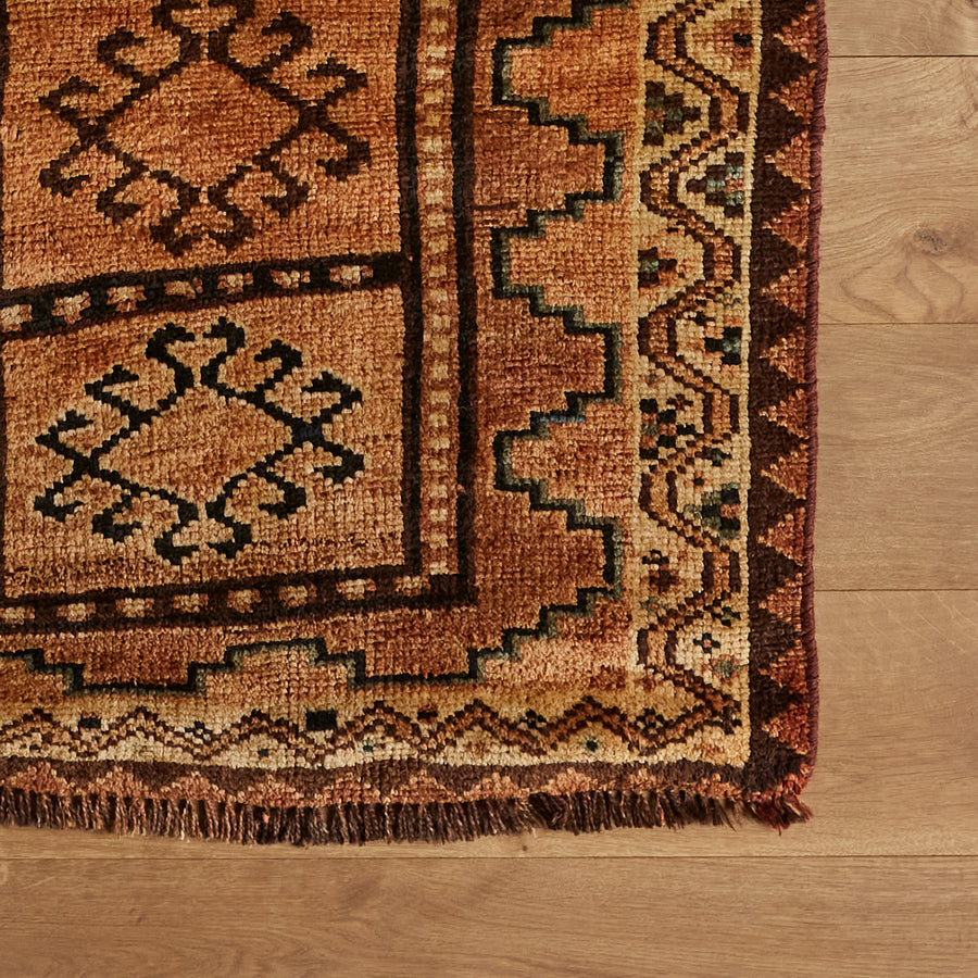 Ally Rug (4'11" x 7'9")