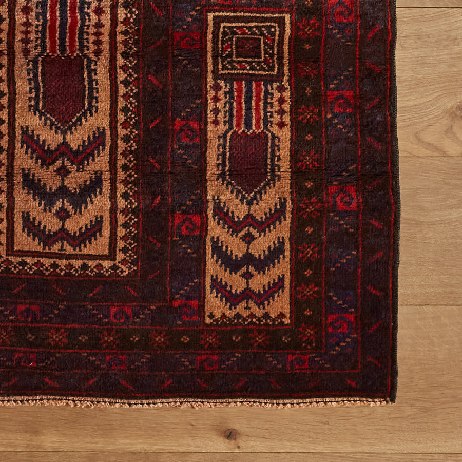 Bale Rug (2'9" x 4'9")