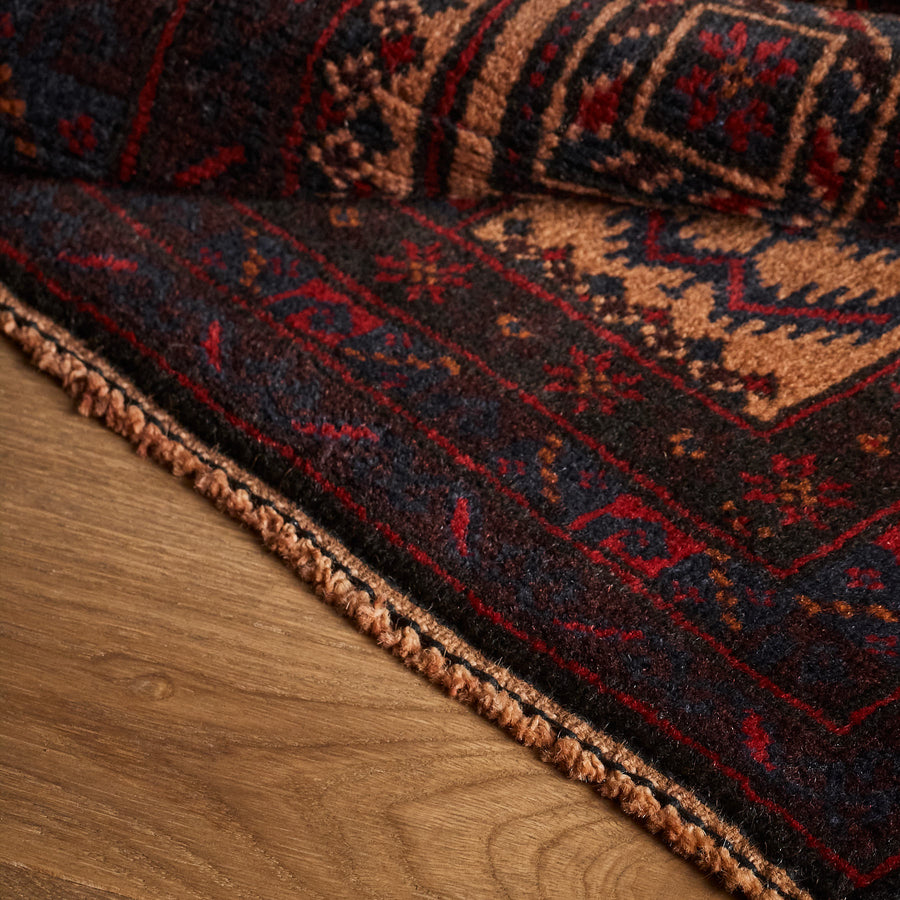 Bale Rug (2'9" x 4'9")