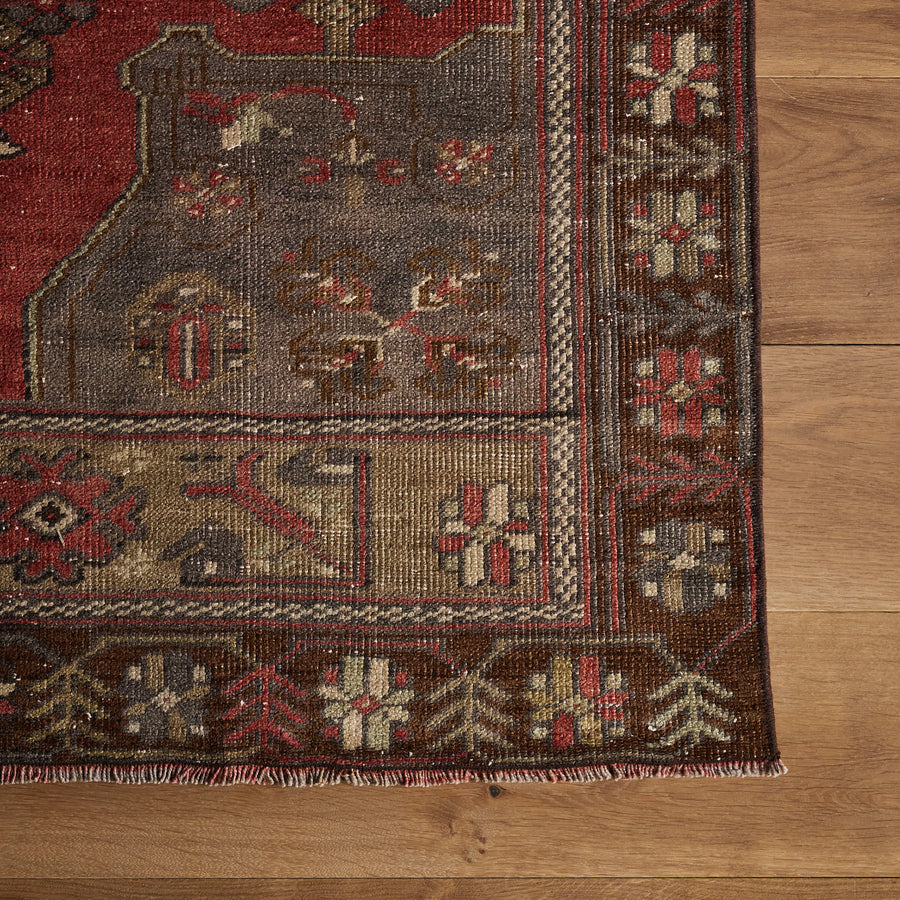 Acero Rug (3'6" x 7'7")