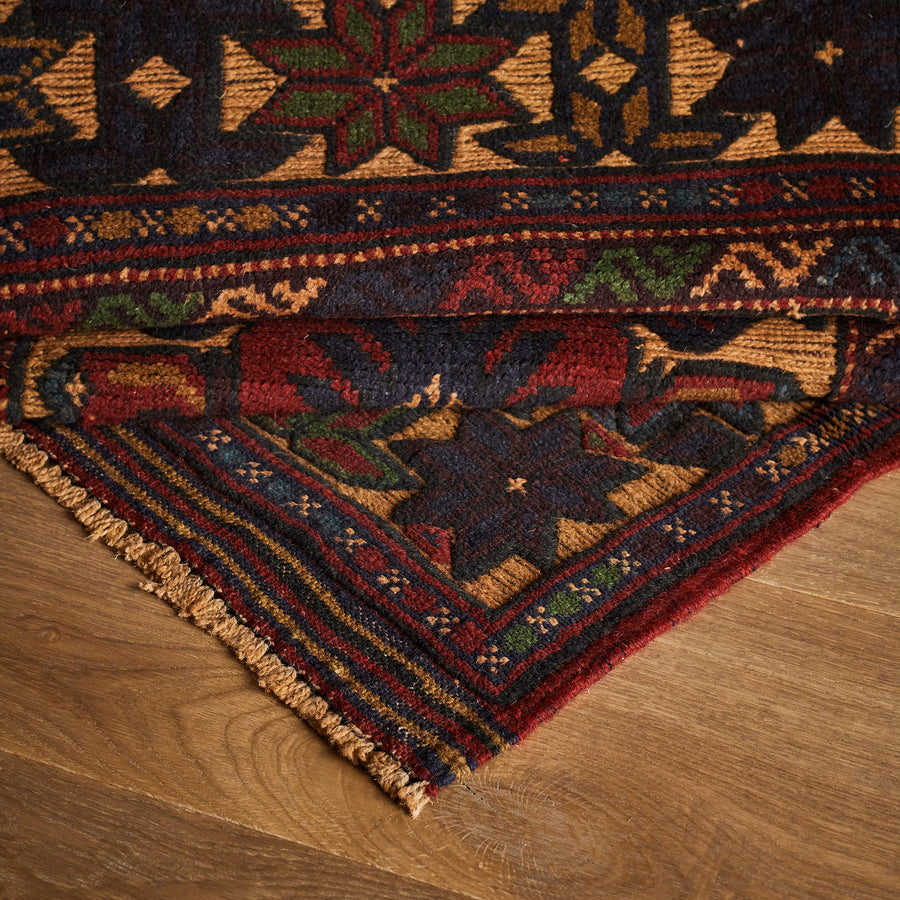 Livia Rug (2'10" x 4'10")