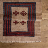 Sól Rug (4'5" x 5'7")