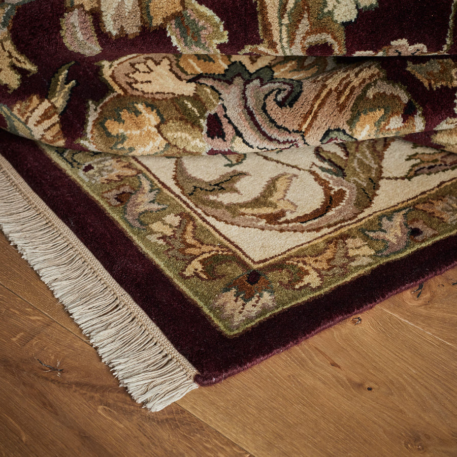 Venessia Rug (8'2" x 9'9")