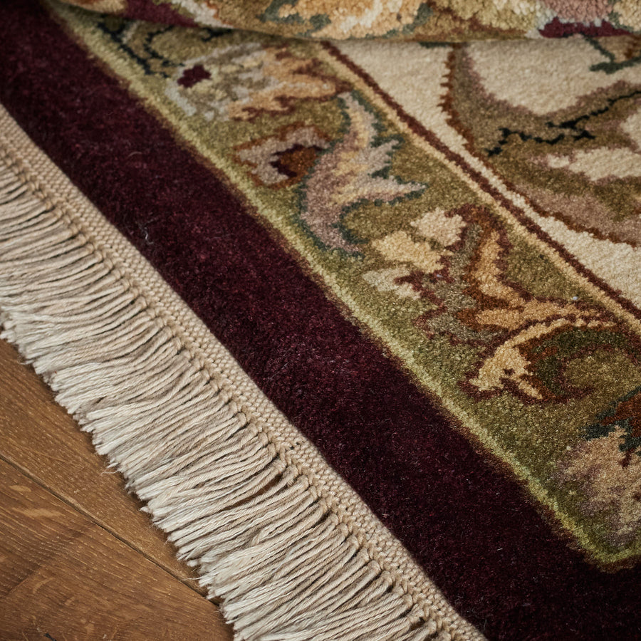 Venessia Rug (8'2" x 9'9")