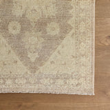 Tapis Marianna (2'8" x 9'8")