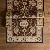 Tapis Julianna
 (4'2" x 18'7")
