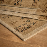 Valencia Rug (5'0" x 7'8")