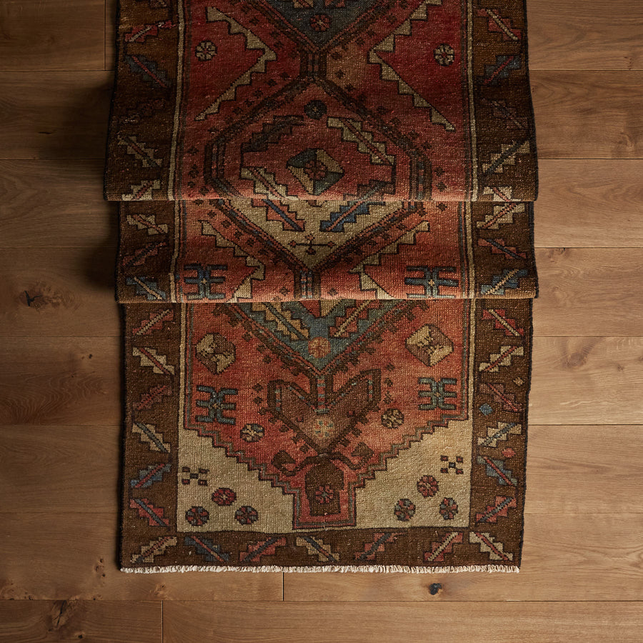 Maddox Rug (2'10" x 10'1")