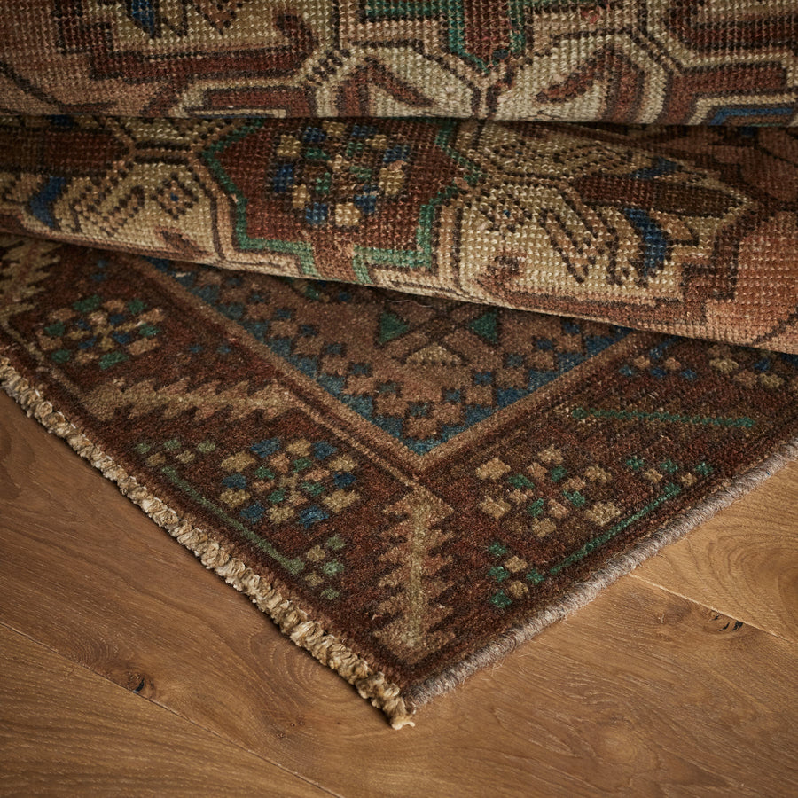 Macan Rug (2'9" x 10'5")