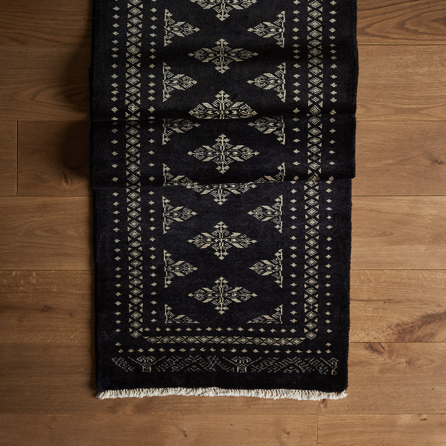 Nieve Rug (2'2" x 6'1")