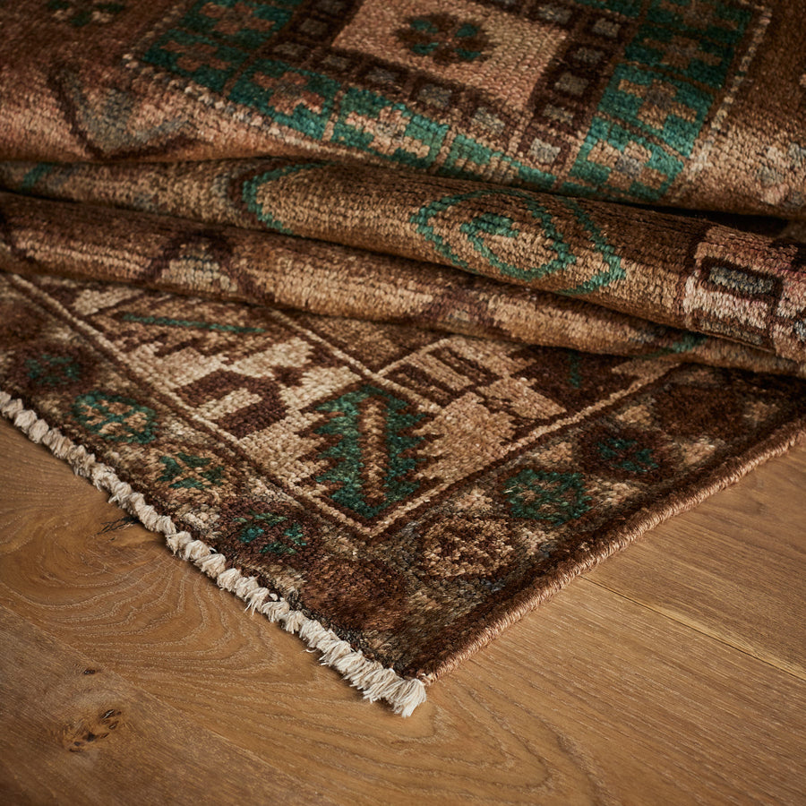 Gaipa Rug (3'8" x 8'8")