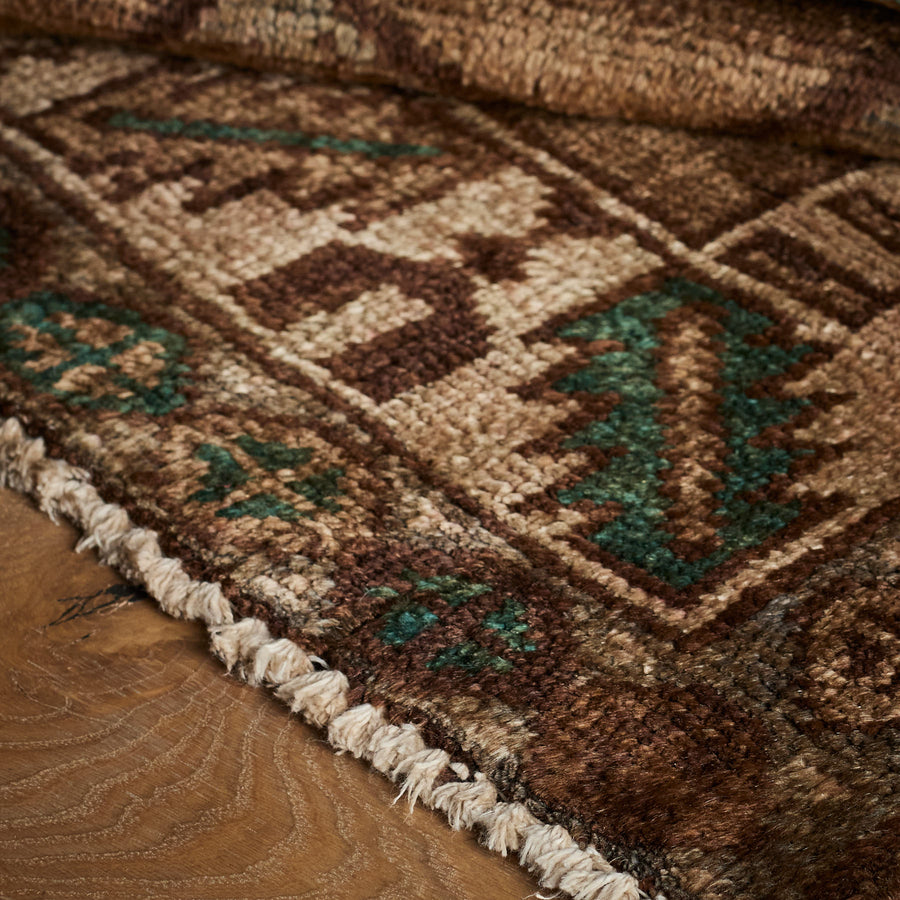 Gaipa Rug (3'8" x 8'8")