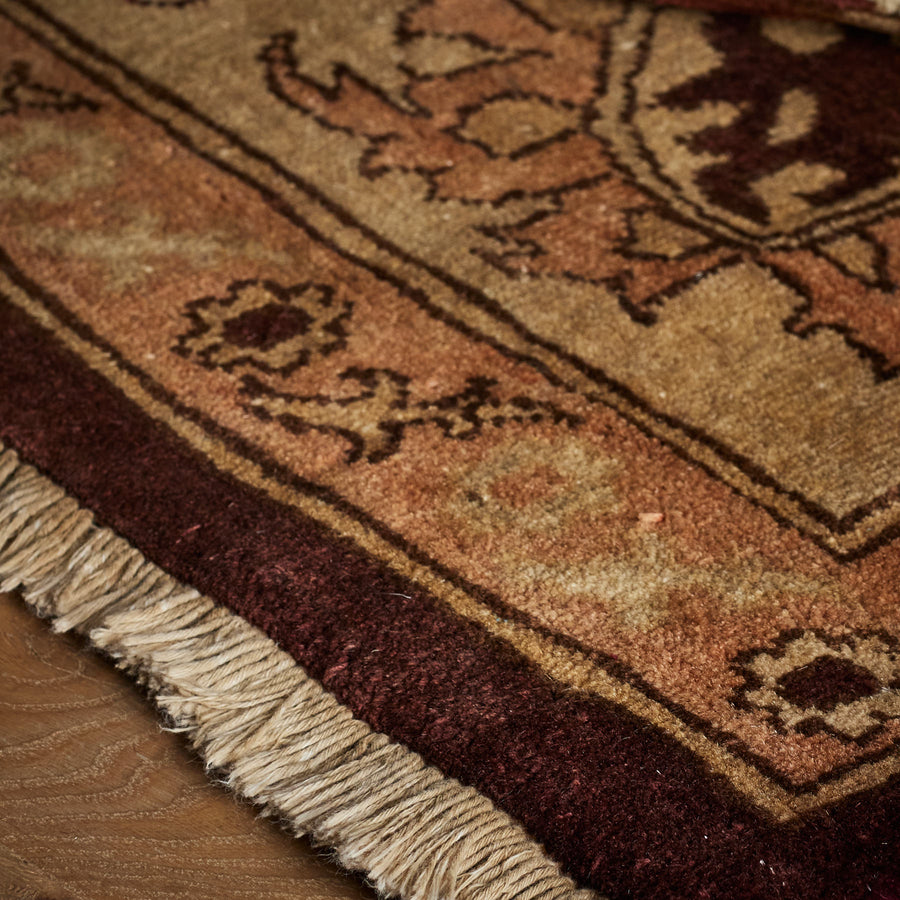 Verga Rug (9'8" x 13'1")