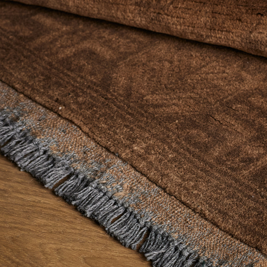 Vico Rug (2'6" x 9'5")