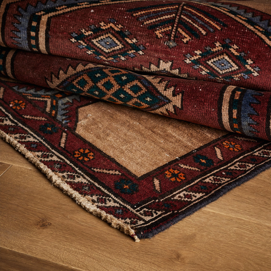 Imani Rug (2'11" x 9'2")