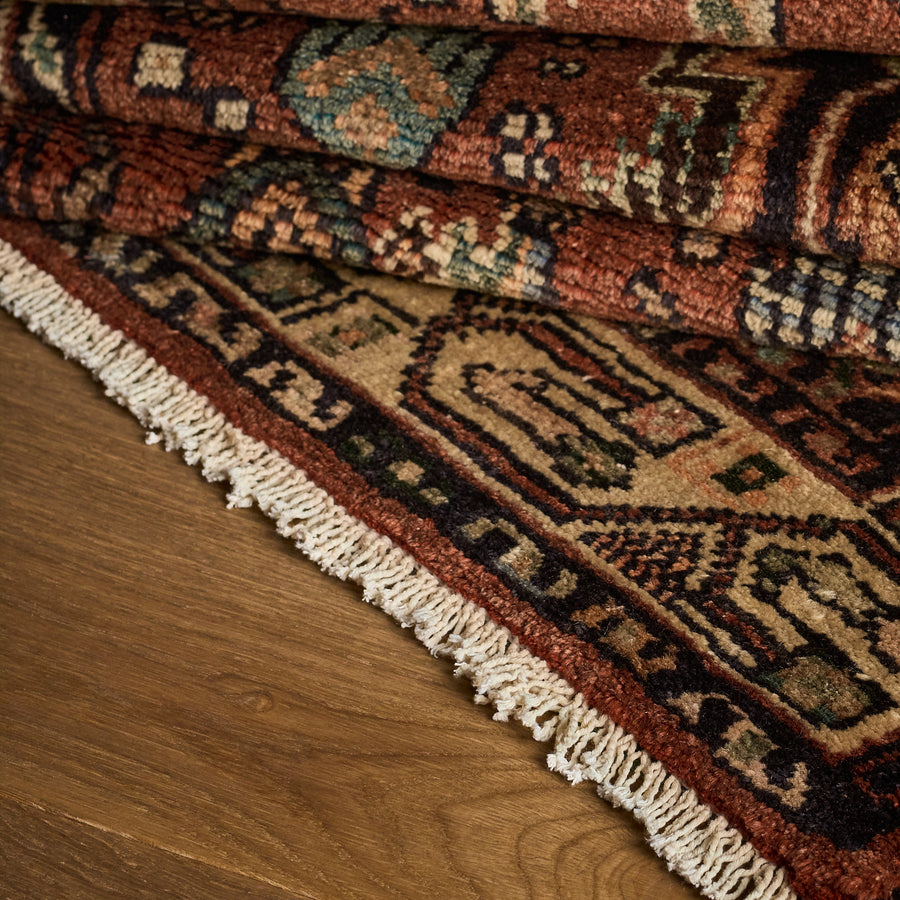 Lettie Rug (2'10" x 9'8'')