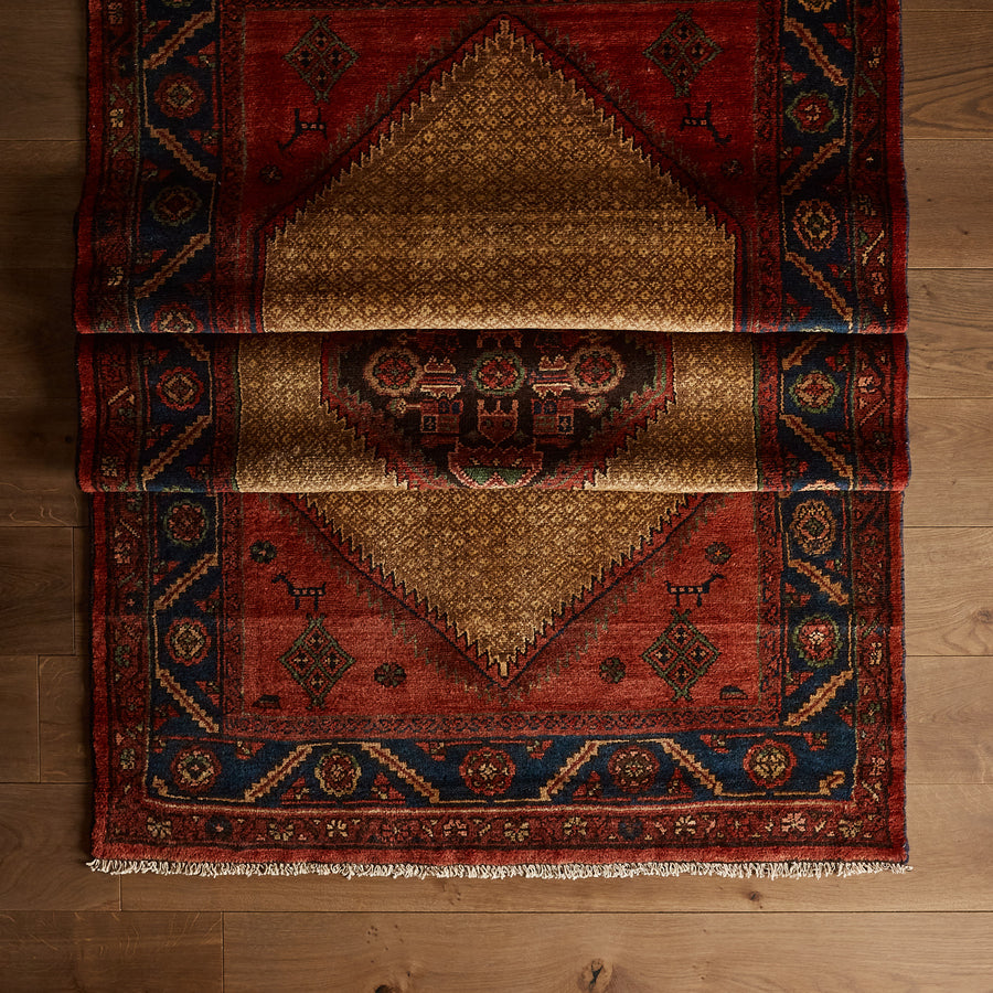 Figaro Rug (3'11" x 7'9")
