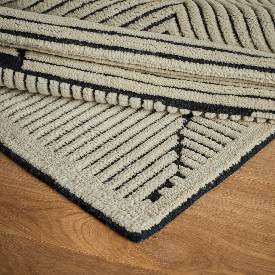 Musfa Rug (8'0'" x 9'10")