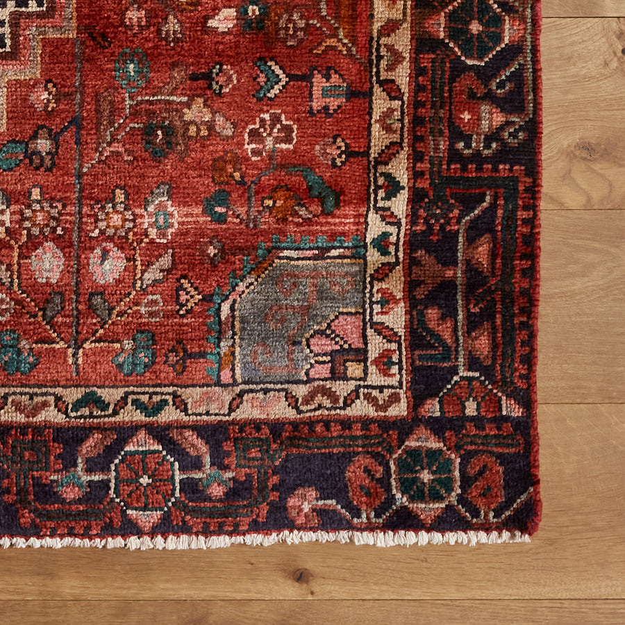 Cliff Rug (4'6" x 9'0")