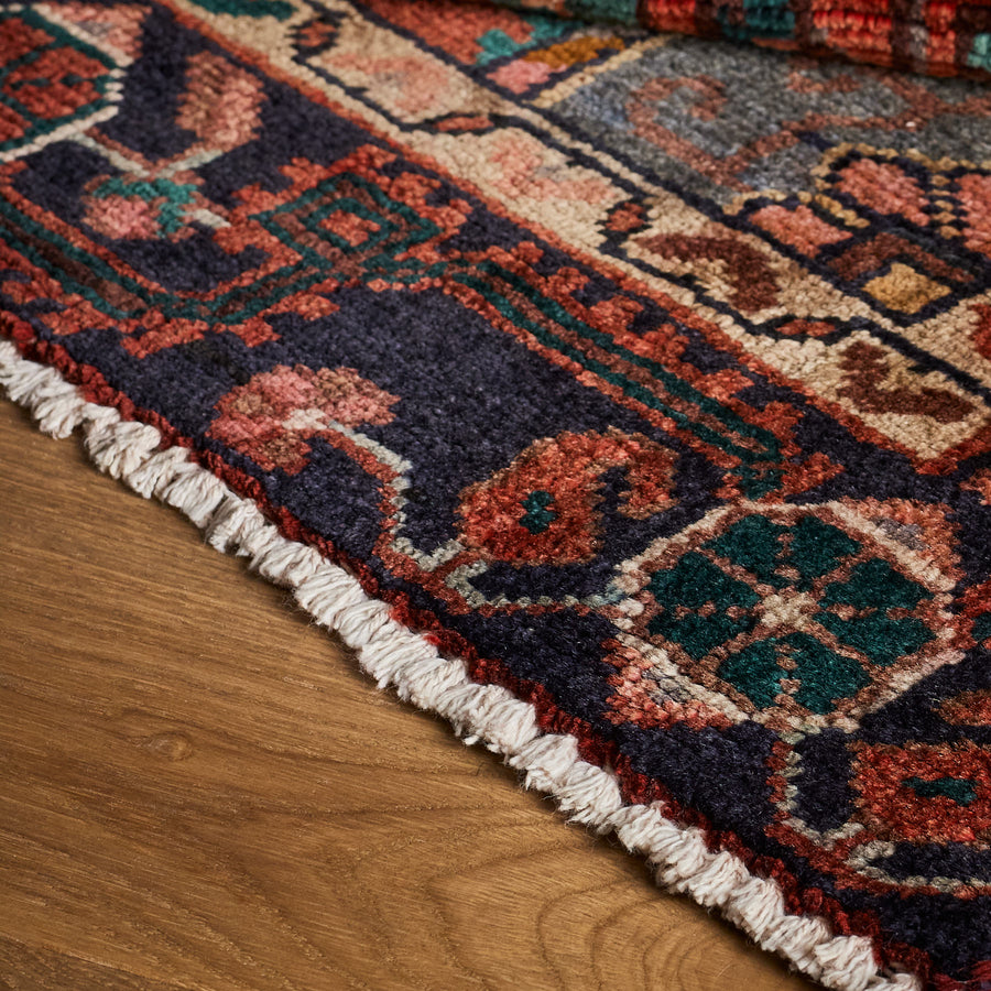 Cliff Rug (4'6" x 9'0")
