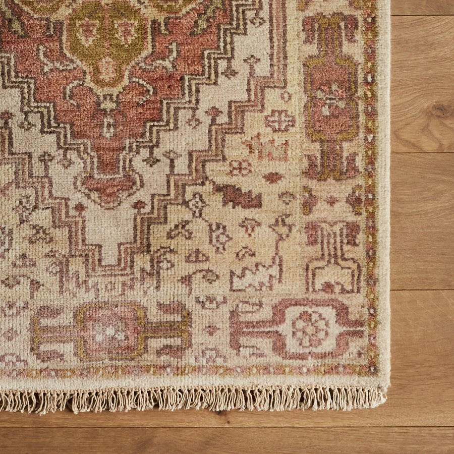 Gya Rug (2'6" x 8'1")