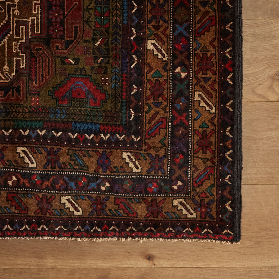 Tosis Rug (3'9" x 6'11")
