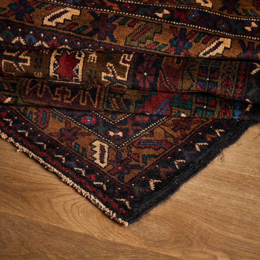 Tosis Rug (3'9" x 6'11")