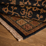 Tapis Hervé (4'0" x 5'11")