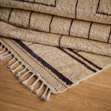 Nero Rug (8'3" x 10'0")