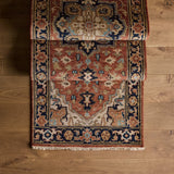 Tapis Clara (2'6" x 9'10")