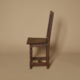 Chaise provinciale française ancienne de style Louis XIII