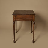 Table d’écriture de style Louis XVI de la fin du XIXe siècle