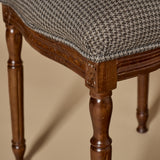 Fauteuil victorien du XIXe siècle en bois sculpté