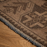 Laurencio Rug (2'7" x 9'4")