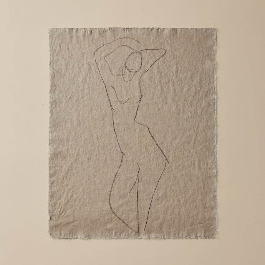 Silhouette Féminine on Linen