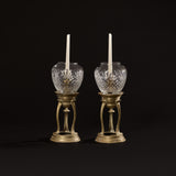 Paire de bougeoirs en laiton avec coupes en verre taillé vers 1900