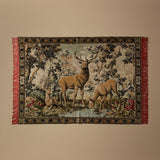 Tapisserie du milieu du XXe siècle à décor de cerfs en forêt