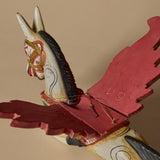 Mobile de cheval volant en bois sculpté balinais vintage des années 1970