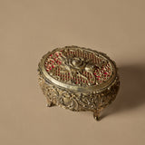 Cheval à bascule en bois avec boîte à bijoux en métal ornée