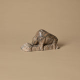 Ours en pierre signé et sculpté à la main