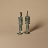 Paire de statues modernistes égyptiennes en bronze