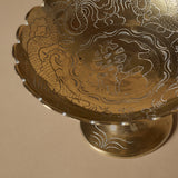 Plat sur pied gravé à décor de dragon